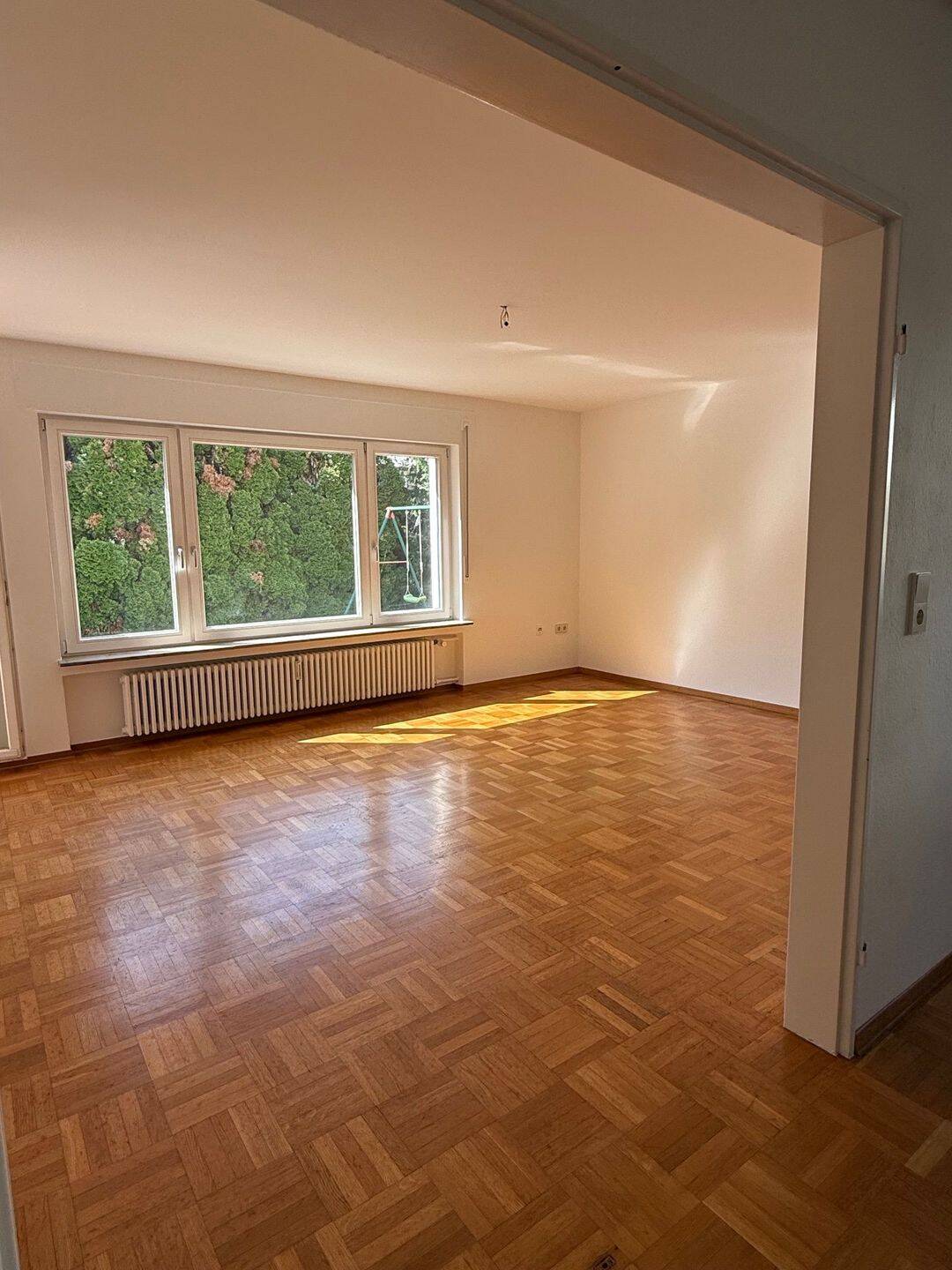3,5-Zimmer-Erdgeschosswohnung mit großem Garten und garage in Lauffen, 74348 Lauffen am Neckar