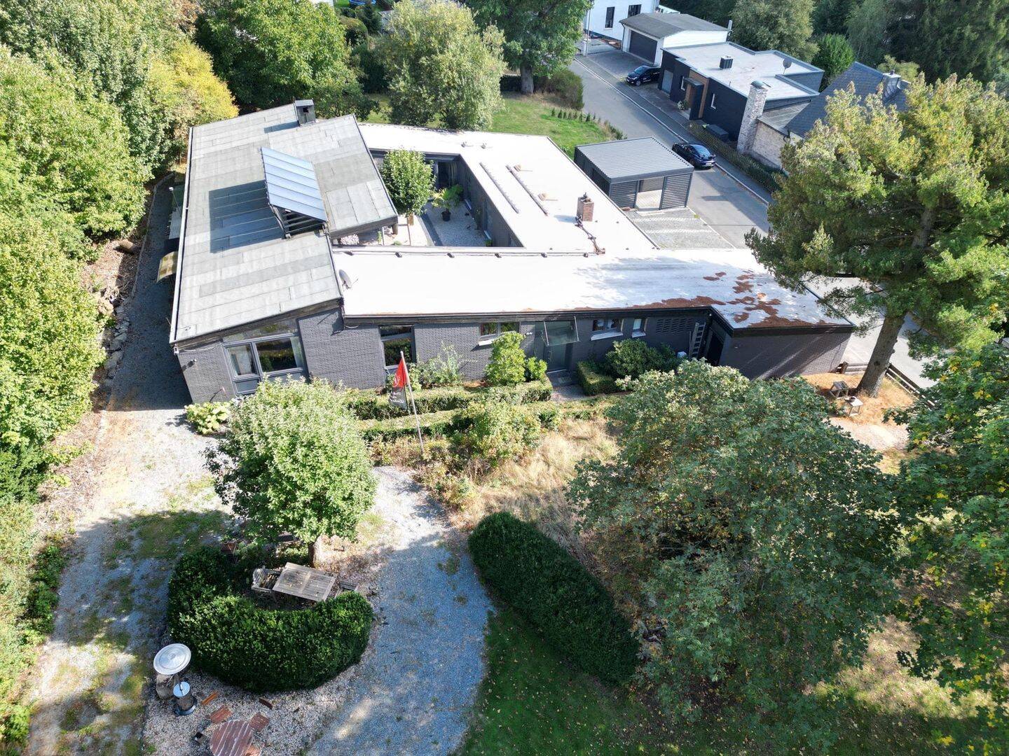 Besonderer Grundriss auf 2.900 m² Grundstück, 95119 Naila