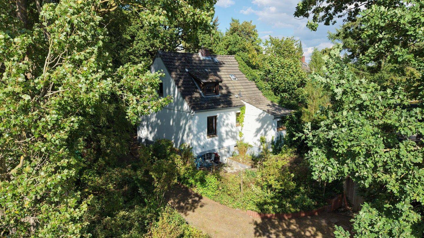 Baugrundstück mit Altbestand für Ein- oder Zweifamilienhaus – ca. 760 m2, 21077 Hamburg (Harburg)