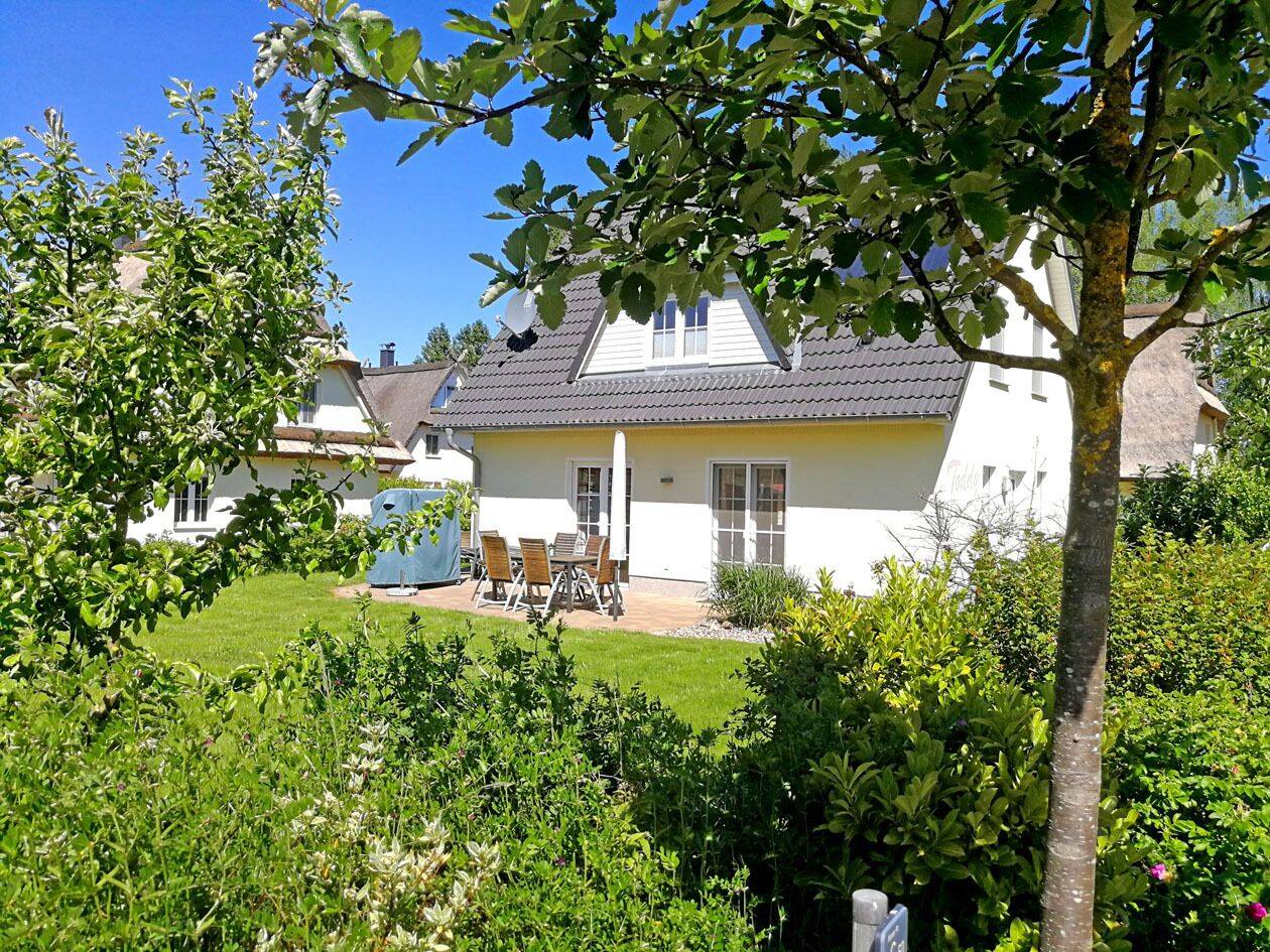 Ferienhaus mit Wohlfühlcharakter in traumhafter Lage, 18551 Glowe