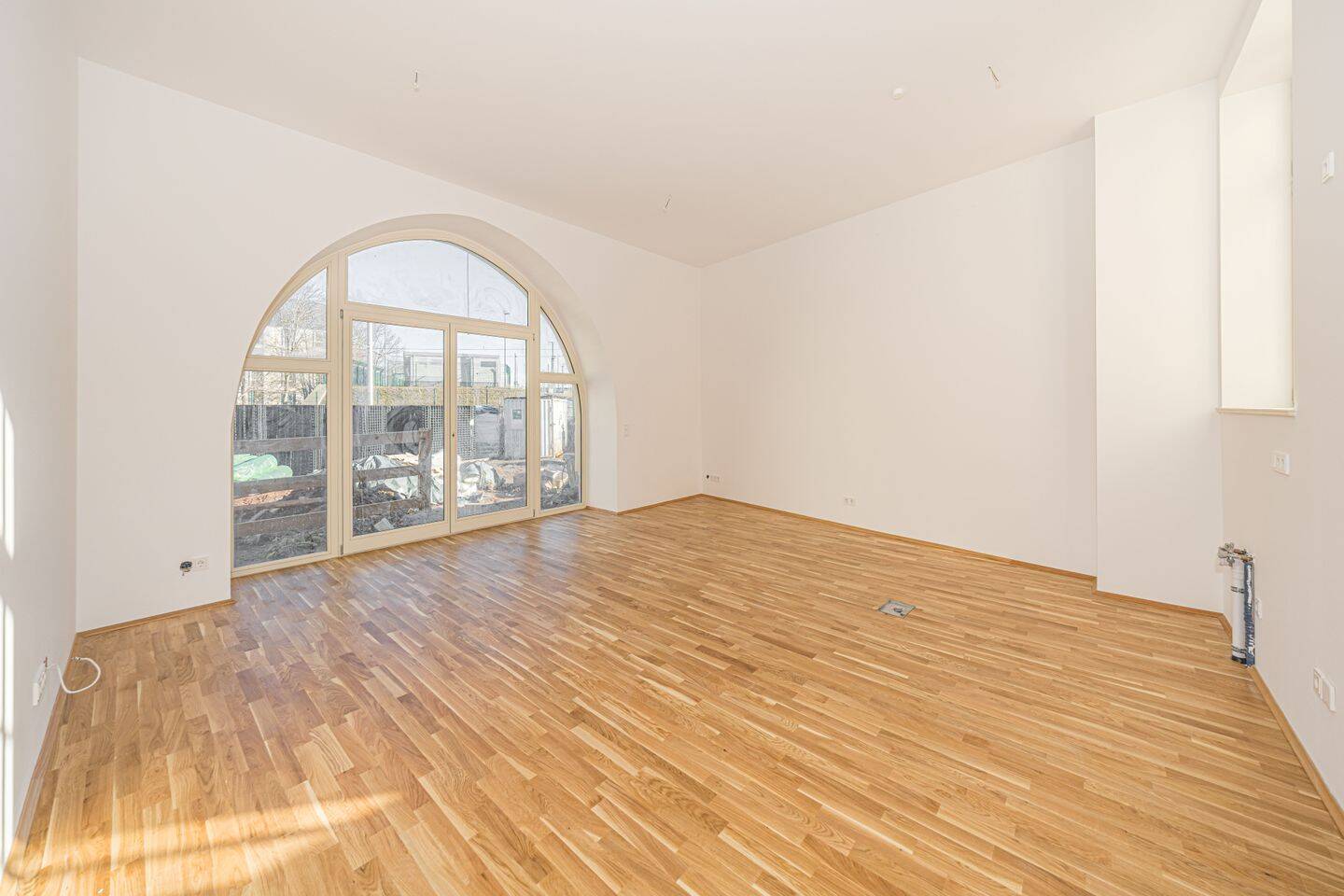 Perfekte Familienwohnung mit Terrasse im Hinterhaus zum Erstbezug, 9111 Chemnitz (Altchemnitz Schloßchemnitz Zentrum)