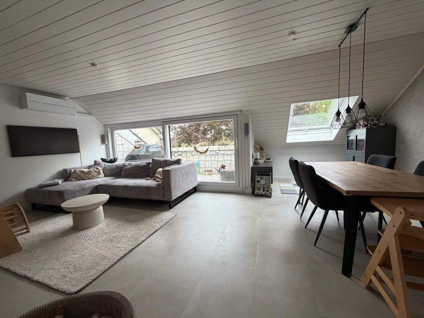 84 m² Traumwohnung mit großer Dachterrasse, Klimatisierung & 4-m-Garage in Löttringhausen, 44229 Dortmund