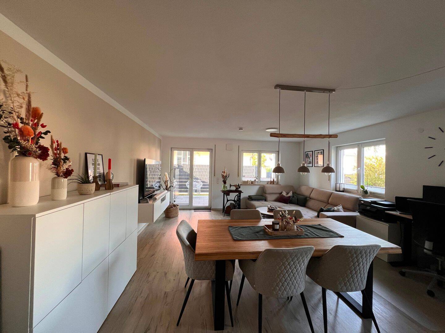 Zwei-Zimmer-Terrassenwohnung Wohnung mit Garten in Karlshuld, 86668 Karlshuld