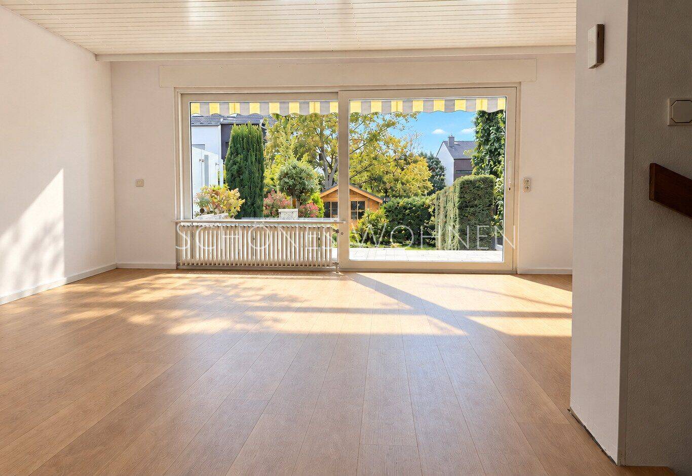 exklusive Lage – freier Blick – besonderes Zuhause | Reihenmittelhaus in Bodenheim, 55294 Bodenheim