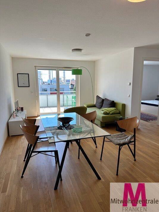 Neue modern möblierte Wohnung mit Balkon, Stellplatz und Stadtblick, 90439 Nürnberg (Großreuth bei Schweinau Schweinau Sankt Leonhard Sündersbühl)