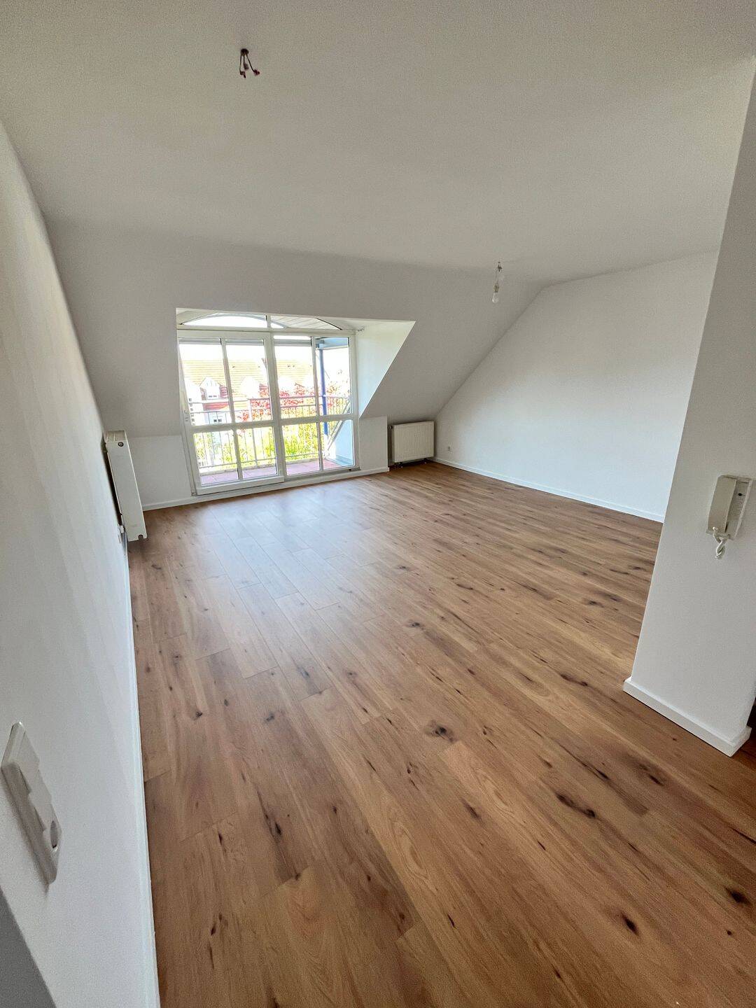 Naturnahe, charmante 2-Zimmer Wohnung, 97209 Veitshöchheim