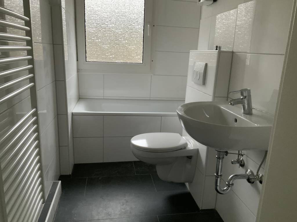 Klein, fein, mein, gemütliche Dachgeschoss Wohnung mit modernem Wannenbad, 45892 Gelsenkirchen (Resse Resser-Mark)