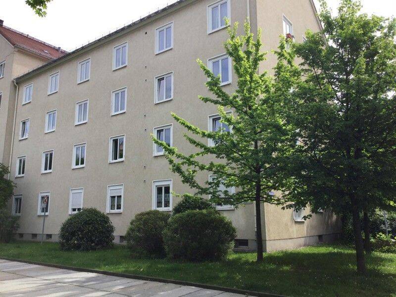 Familien aufgepasst! 4 Zimmerwohnung sucht neue Mieter, 1309 Dresden