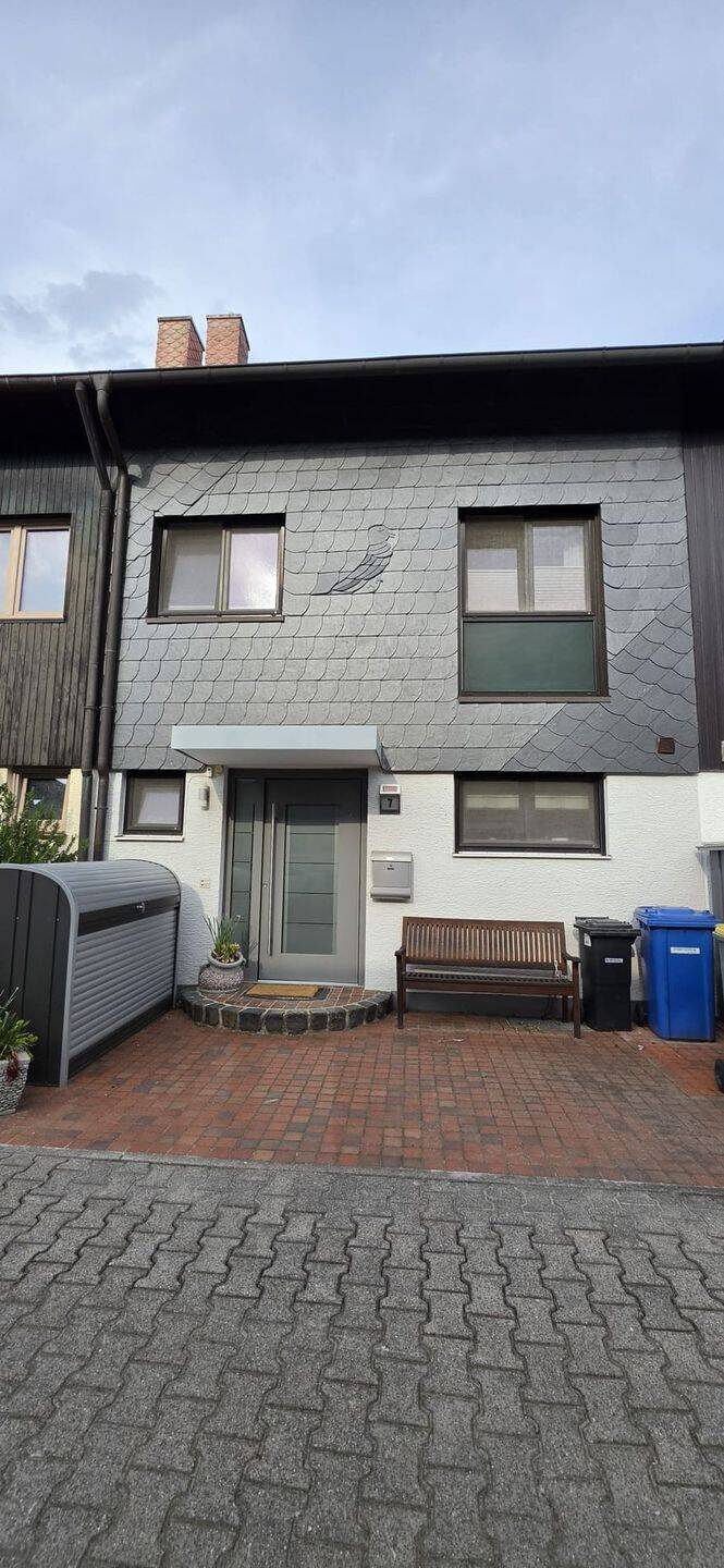 Geräumiges Reihenmittelhaus in bester Wohnlage provisionsfrei, 63110 Rodgau