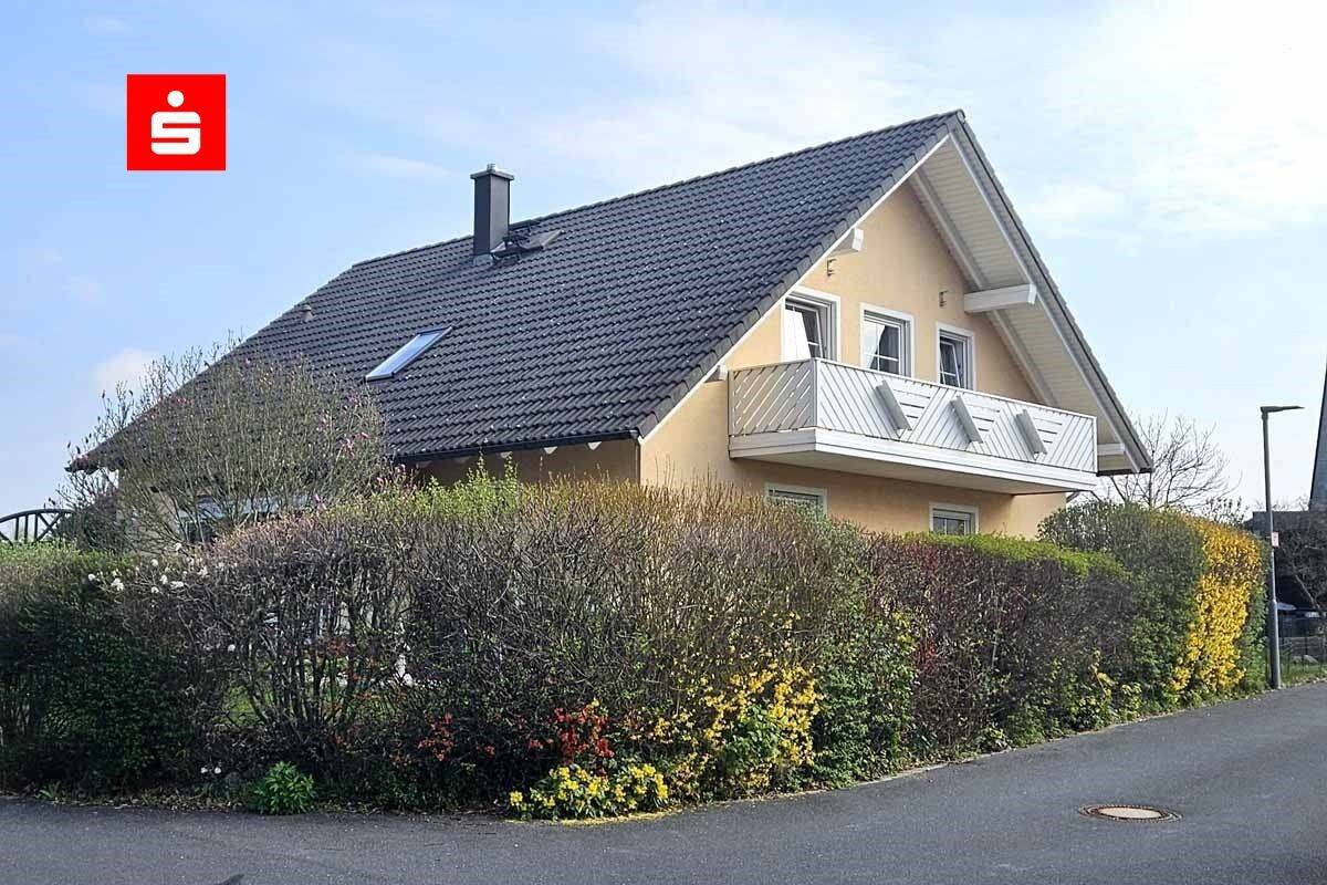Großzügiges Einfamilienhaus in Altenplos/Heinersreuth, 95500 Heinersreuth
