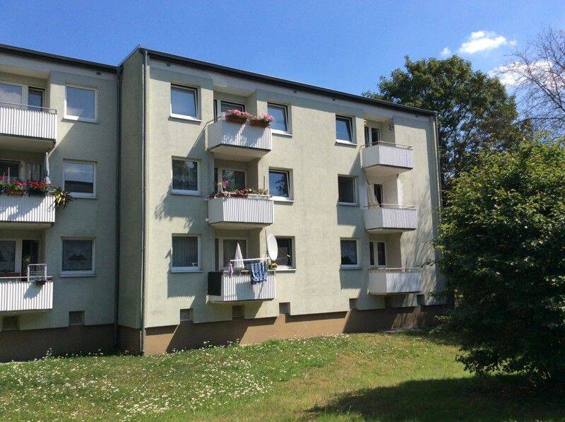 Renovierte 3-Zimmer-Wohnung in Hemelingen, 28309 Bremen (Hemelingen Sebaldsbrück)