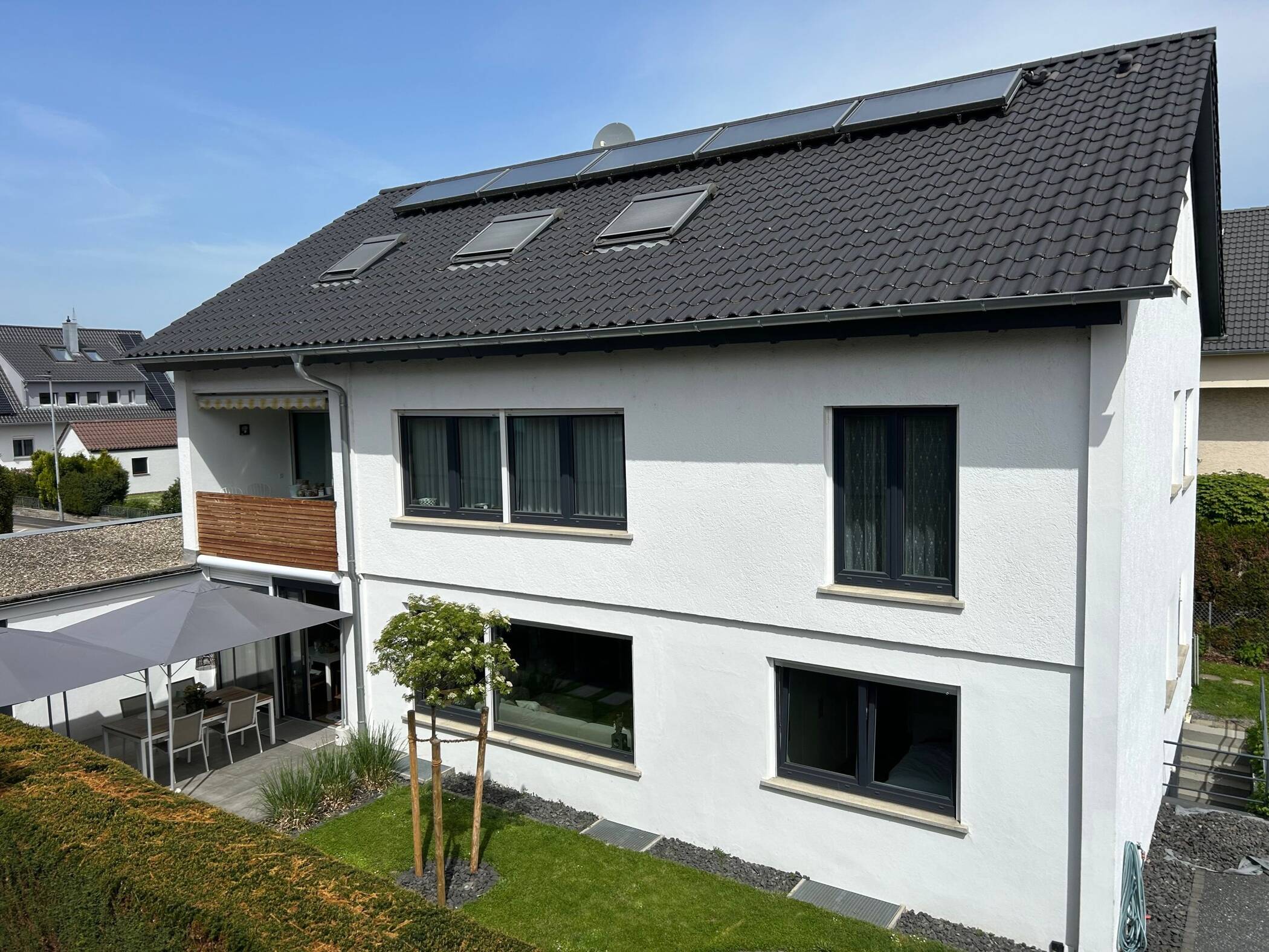 Lichtdurchflutete 3,5-Zimmer-Wohnung mit Balkon und Einbauküche in Tamm – WG-geeignet (2 Pers.), 71732 Tamm