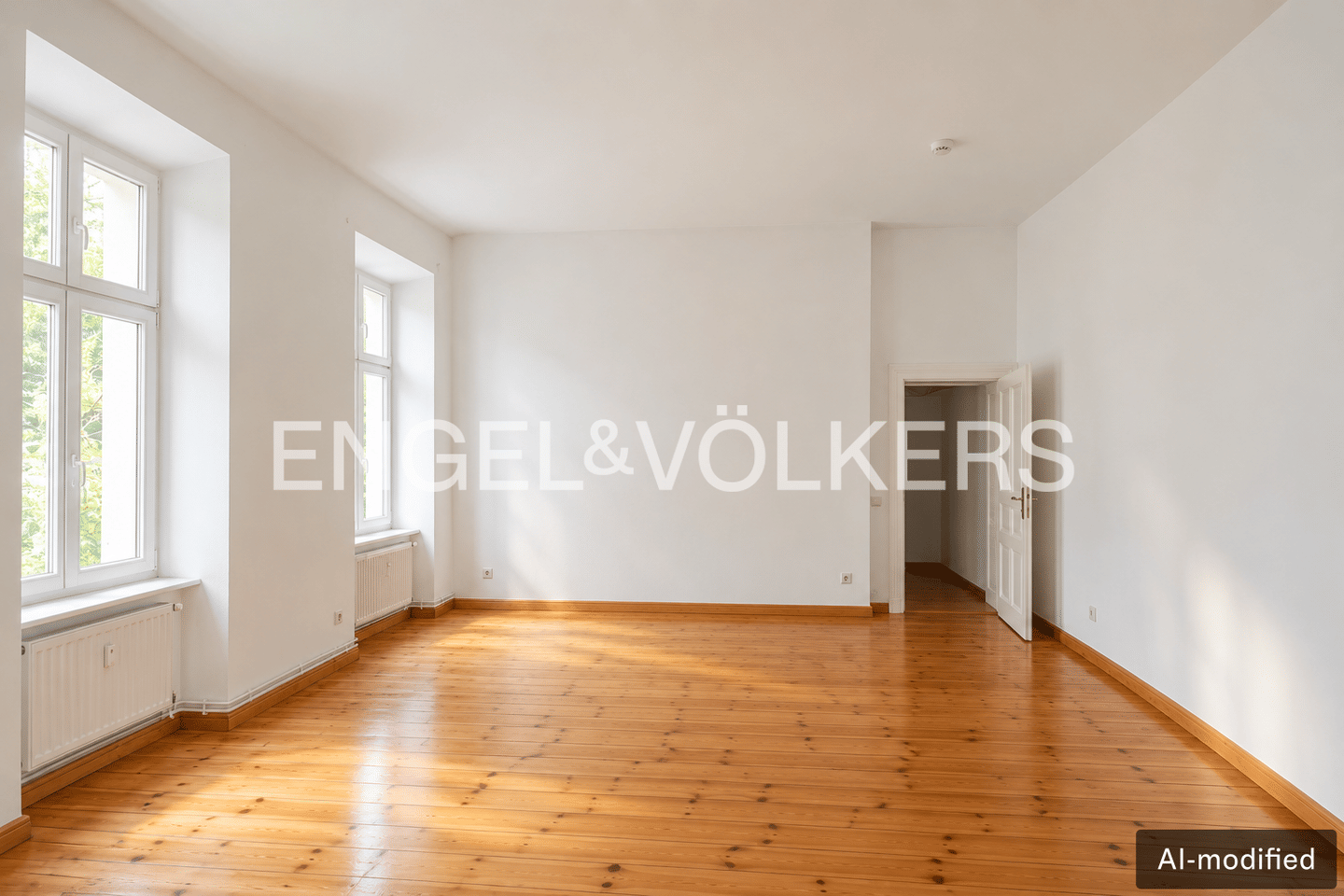 Altbauwohnung mit 4 Zimmern und Terrasse, 10585 Berlin (Charlottenburg-Wilmersdorf Charlottenburg)