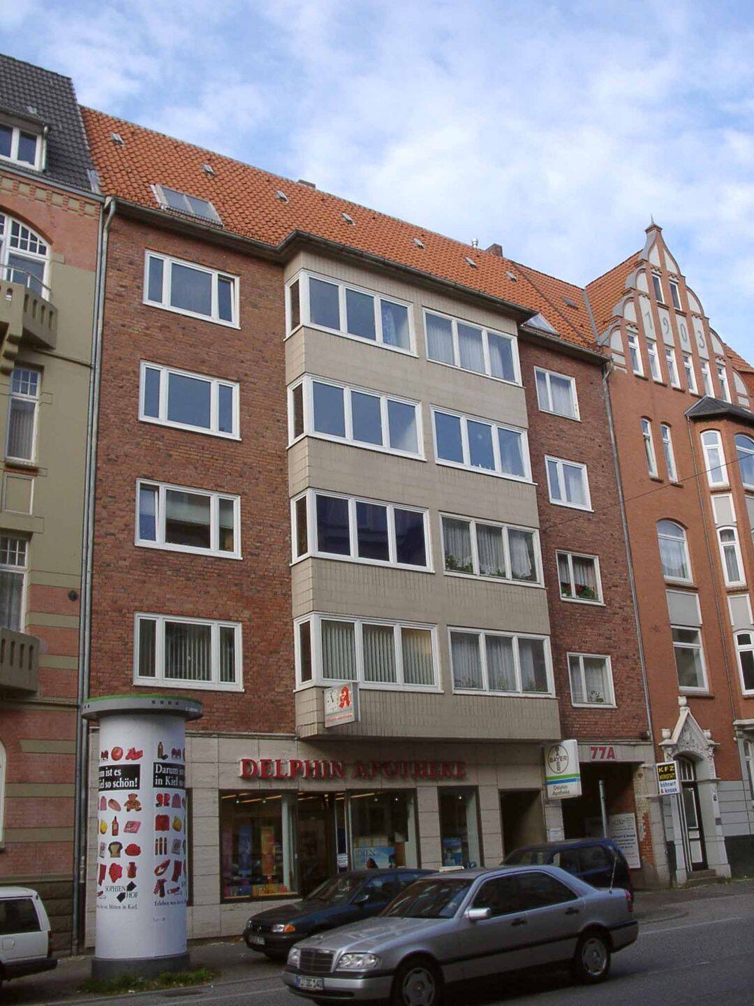 Wohnung mit großer Wohnküche und Balkon, 24105 Kiel (Blücherplatz Brunswik Düsternbrook)
