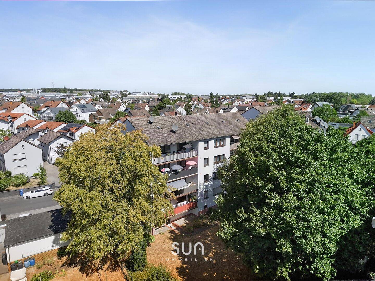 VIEL PLATZ. VIEL GRÜN. DIREKT EINZIEHEN – 4-Zimmer-Wohnung in top Lage von Rödermark, 63322 Rödermark