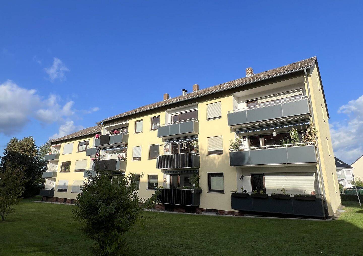 87 m² Wohnkomfort in Vellmar – Helle 3 Zimmer, Balkon & optionale Garage – Privatverkauf, 34246 Vellmar (Hof Mondschirm)