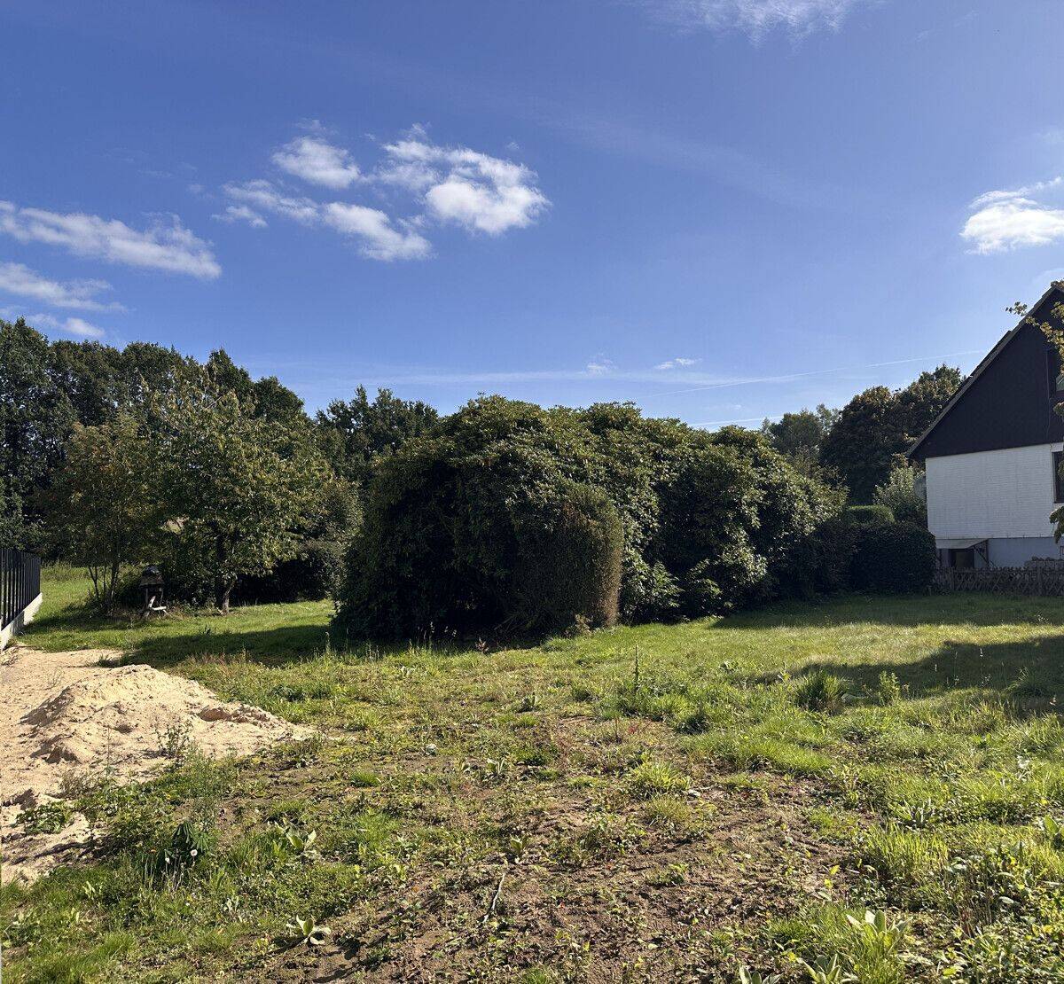 Vielseitiges Baugrundstück in Rosengarten-Leversen, 21224 Rosengarten