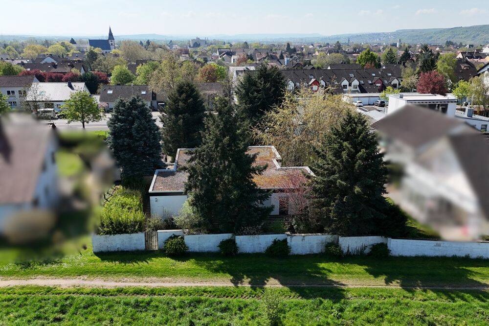 Großzügiger Bungalow in Bingen-Büdesheim: Ruhiges Wohnen in 2. Reihe, 55411 Bingen am Rhein