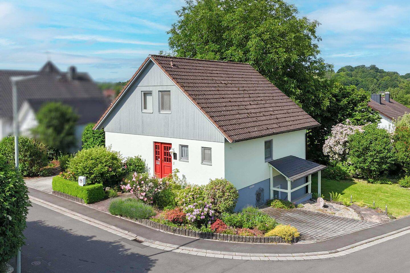 Idyllisches Familienhaus mit Garten, Südterrasse & flexibel nutzbarem Einliegerbereich, 63667 Nidda