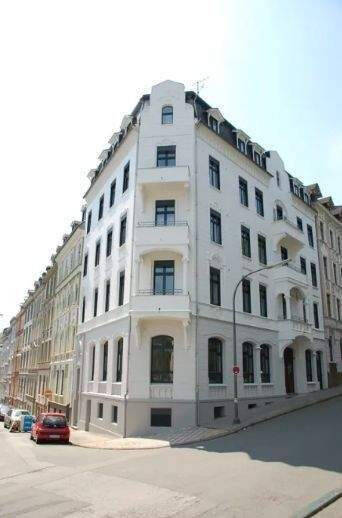 Möbliertes Apartment in wunderschönem Baudenkmal, 42105 Wuppertal (Elberfeld)