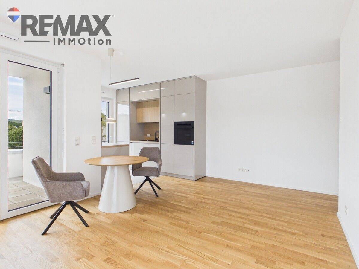 Erstbezug in Saarburg: Hochwertige 2-Zimmer-Neubauwohnung mit Balkon und Design-Einbauküche, 54439 Saarburg
