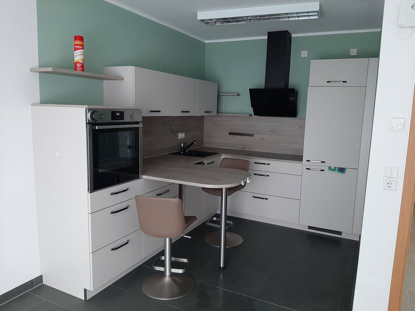 Schöne 2Zimmern-Einliegerwohnung mit Terrasse, EK und Stellplatz, 99092 Erfurt