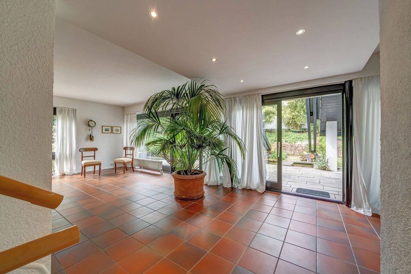 Exklusives Einfamilienhaus mit liebevoll gestalteter Gartenanlage und Wellnessbereich, 75217 Birkenfeld