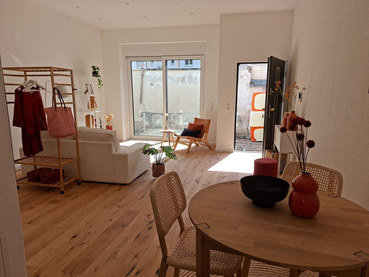 Wunderschöne Barrierefreie1 Zimmer Wohnung KFW 55 EE, Zentrumsnah in 76646 Bruchsal!!, 76646 Bruchsal