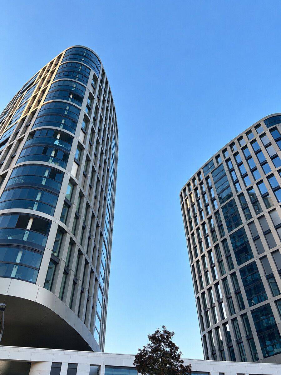 Hochwertige 2-Zimmer-Wohnung im Neubau von 2024- Hafenpark-Quartier, 60314 Frankfurt am Main (Fechenheim Ostend)