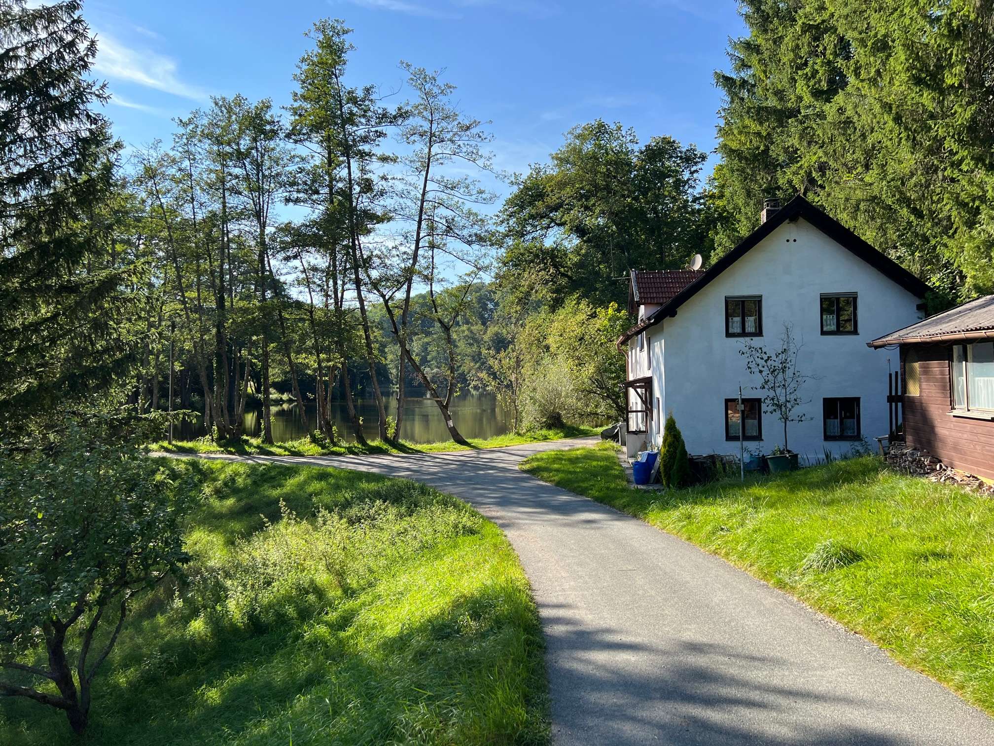 Wunderschönes Grundstück mit Altbestand und direkter Seenähe – Ihr Naturparadies in Ebersberg!, 85560 Ebersberg