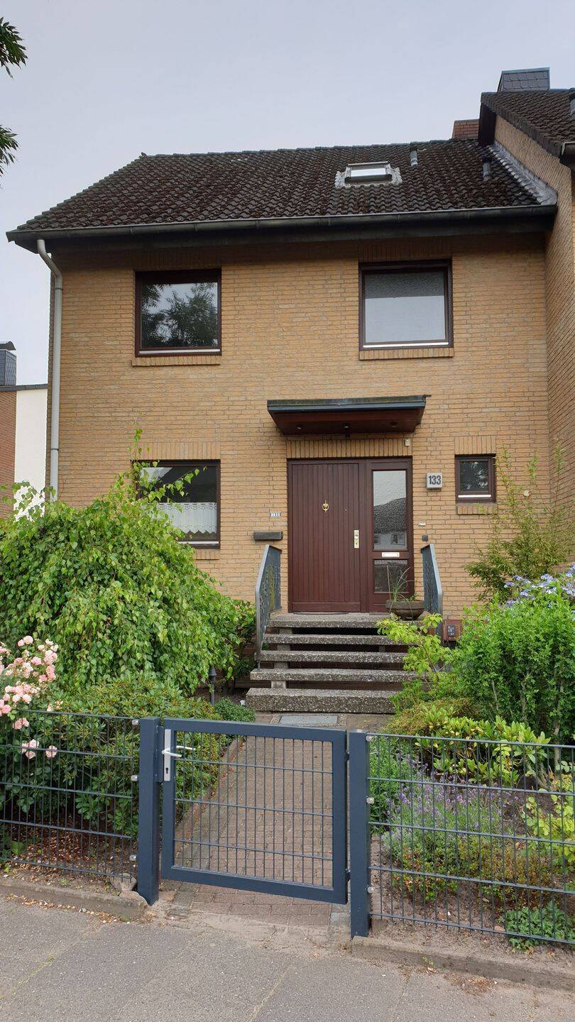 Großzügiges Endreihenhaus mit Garten in Hamburg-Niendorf, 22455 Hamburg (Eimsbüttel Niendorf Schnelsen)