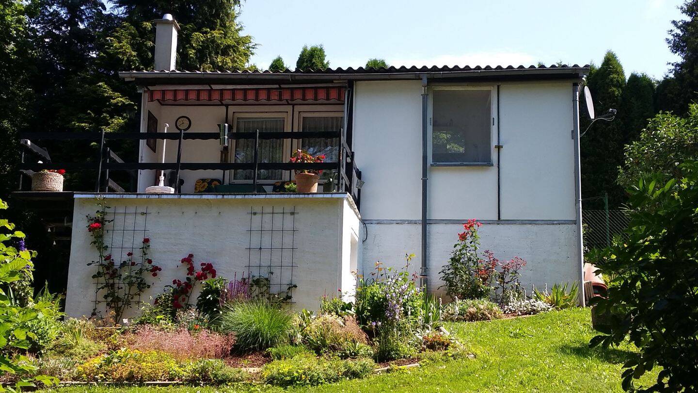 Pachtgarten mit Bungalow und Nebengelass in Ronneburg’s Neuer Landschaft, 7580 Ronneburg