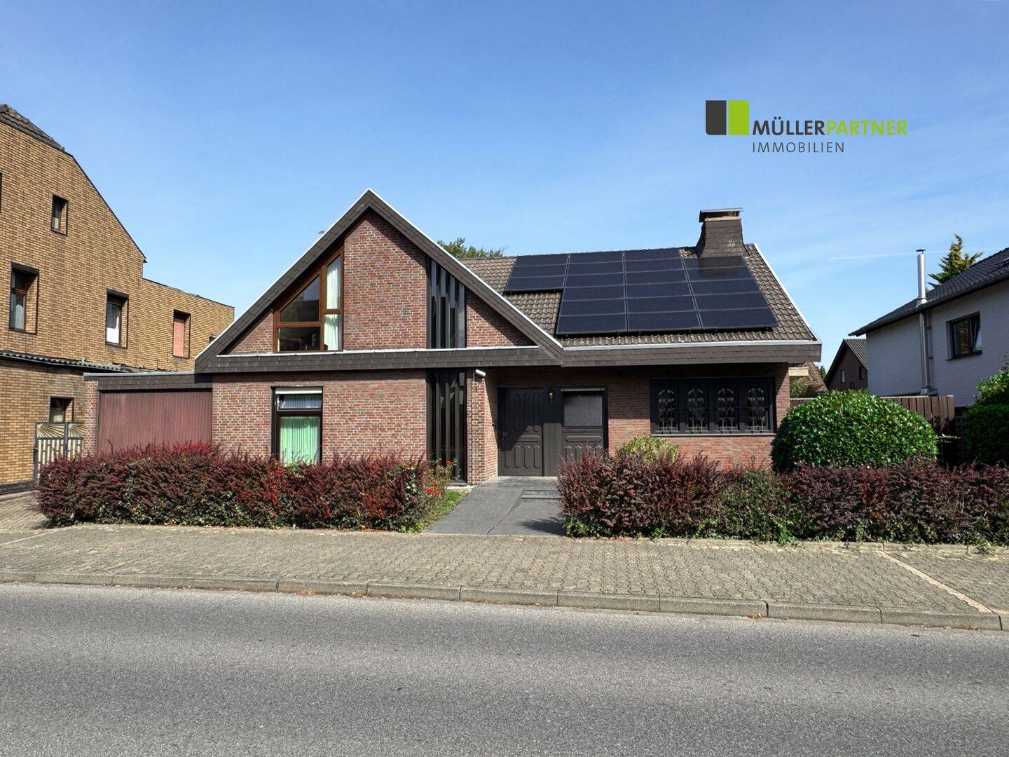 Familienfreundliches Einfamilienhaus mit großzügigem Garten in Eschweiler, 52249 Eschweiler