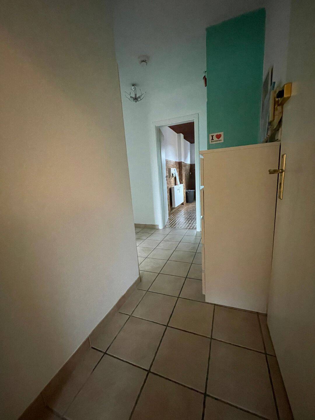 Sonnige WG-Zimmer in entspannter Frauen-WG, 22117 Hamburg (Mitte Billstedt)
