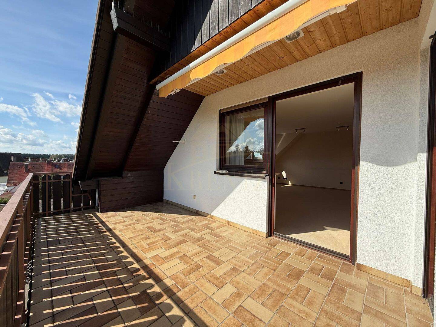Ein Traum für Familien! 4,5 Zimmer mit Sonnenbalkon, 90455 Nürnberg