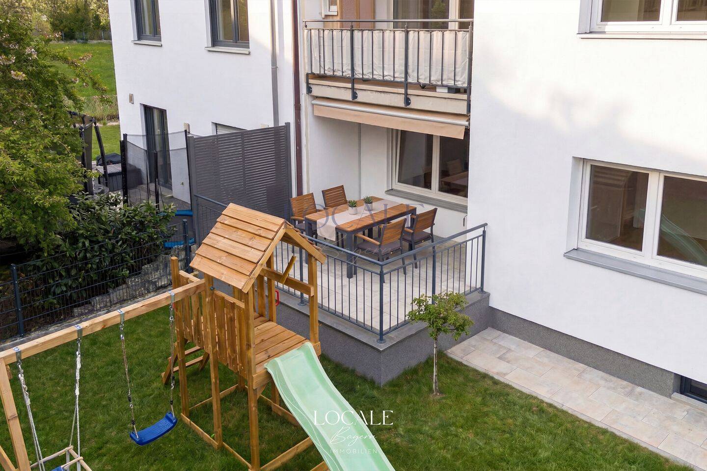4-Zimmer EG-Traum: Garten, Terrasse, eigener Spielplatz & Fußbodenheizung, 85646 Anzing