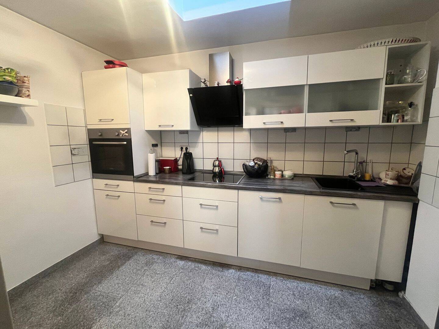 Drei Zimmer, Hoflage in Bad Homburg vor der Höhe (Kirdorf), 61350 Bad Homburg v.d. Höhe