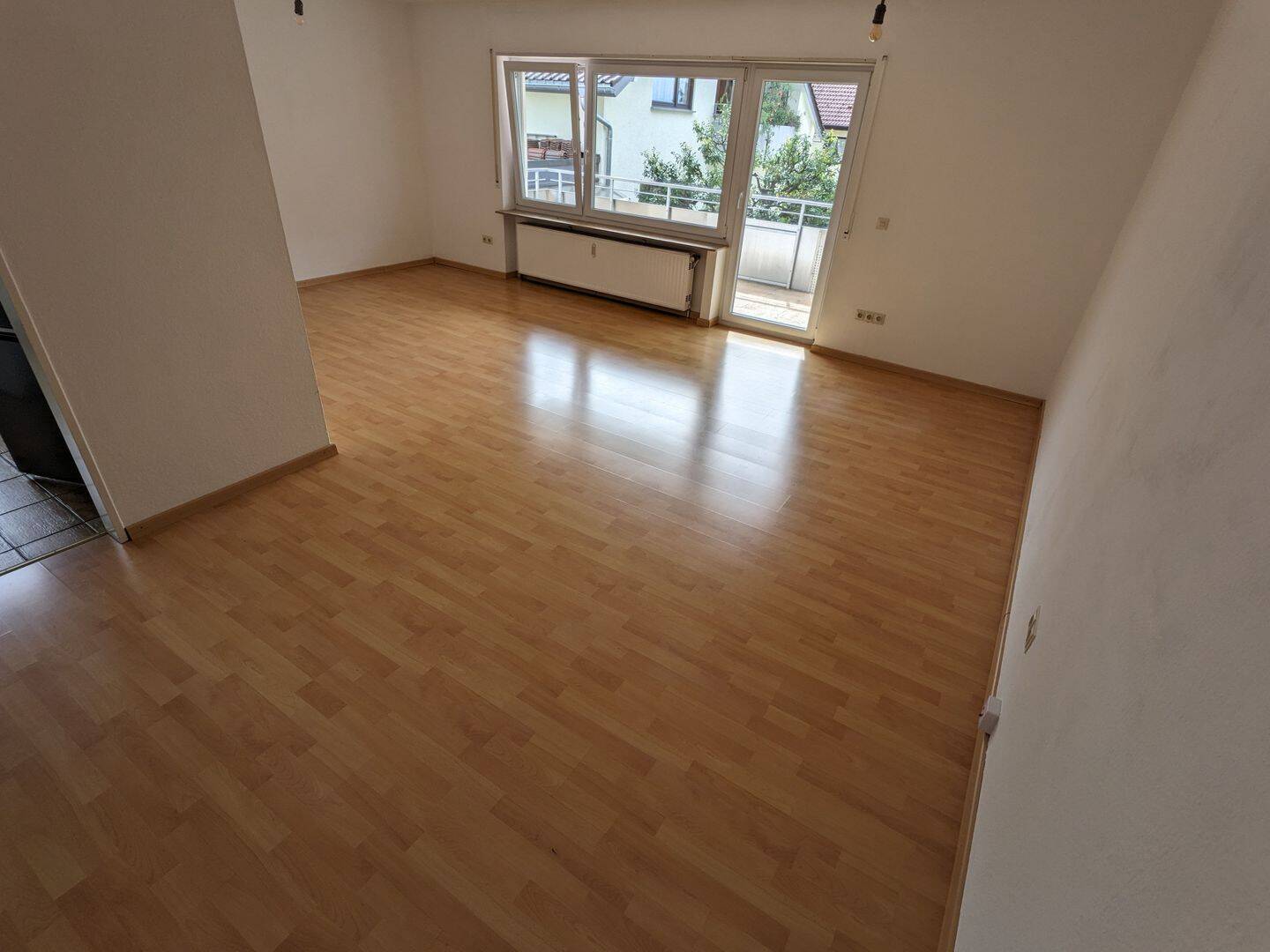 Wohnung 2 Zi. Einbauküche Balkon Parkplatz Keller – keine Provision, 74321 Bietigheim-Bissingen