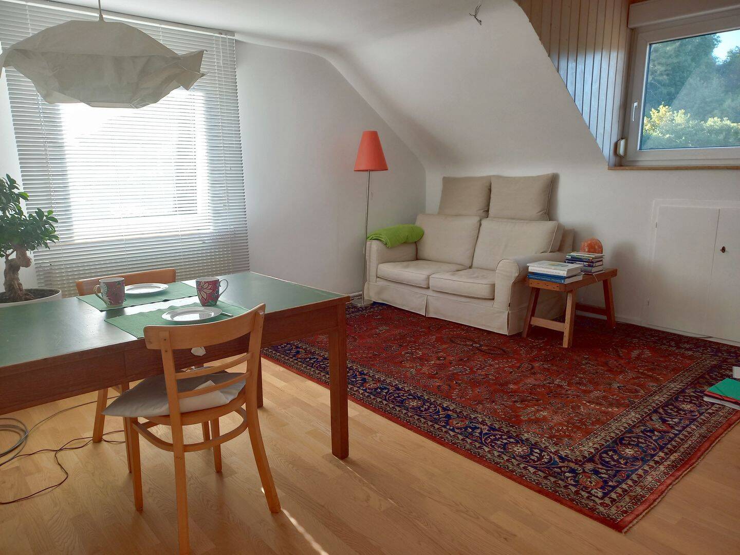 Helle 2-Zimmer-DG-Wohnung in Wendlingen am Neckar, 73240 Wendlingen am Neckar