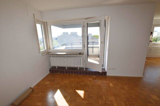 Stilvolles 1,5-Zimmer-Apartment zum Erstbezug nach Modernisierung, 70567 Stuttgart (Möhringen)