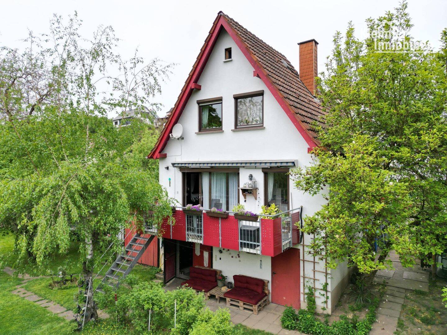 Charmantes fränkisches Wohnhaus mit traumhaftem Familiengarten, 97840 Hafenlohr