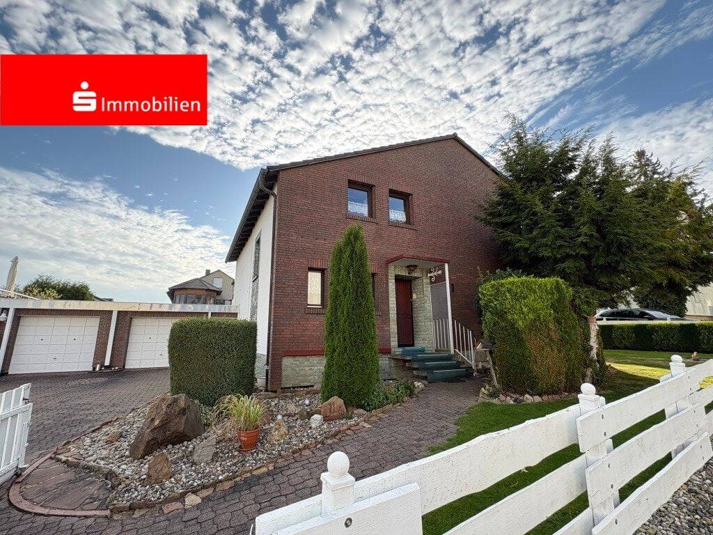 Großzügiges Einfamilienhaus in ruhiger Ortsrandlage, 34587 Felsberg