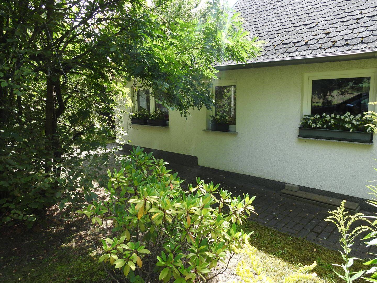 Großzügiges Grundstück am Karutzsee: Vielseitiges Haus oder Neubau möglich, 15537 Erkner