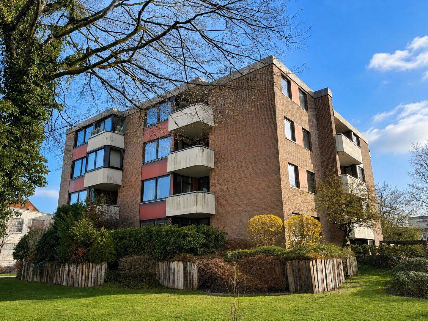 Bezugsfreie 3-Zimmer-Eigentumswohnung mit Balkon und Garage in Oldenburg-Bürgerfelde, 26121 Oldenburg (Oldb) (Bürgerfelde Innenstadt Wechloy)