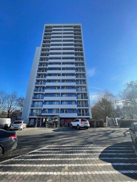 Gut geschnittene 2-Zimmer-Wohnung mit Balkon zu vermieten, 61350 Bad Homburg v.d. Höhe