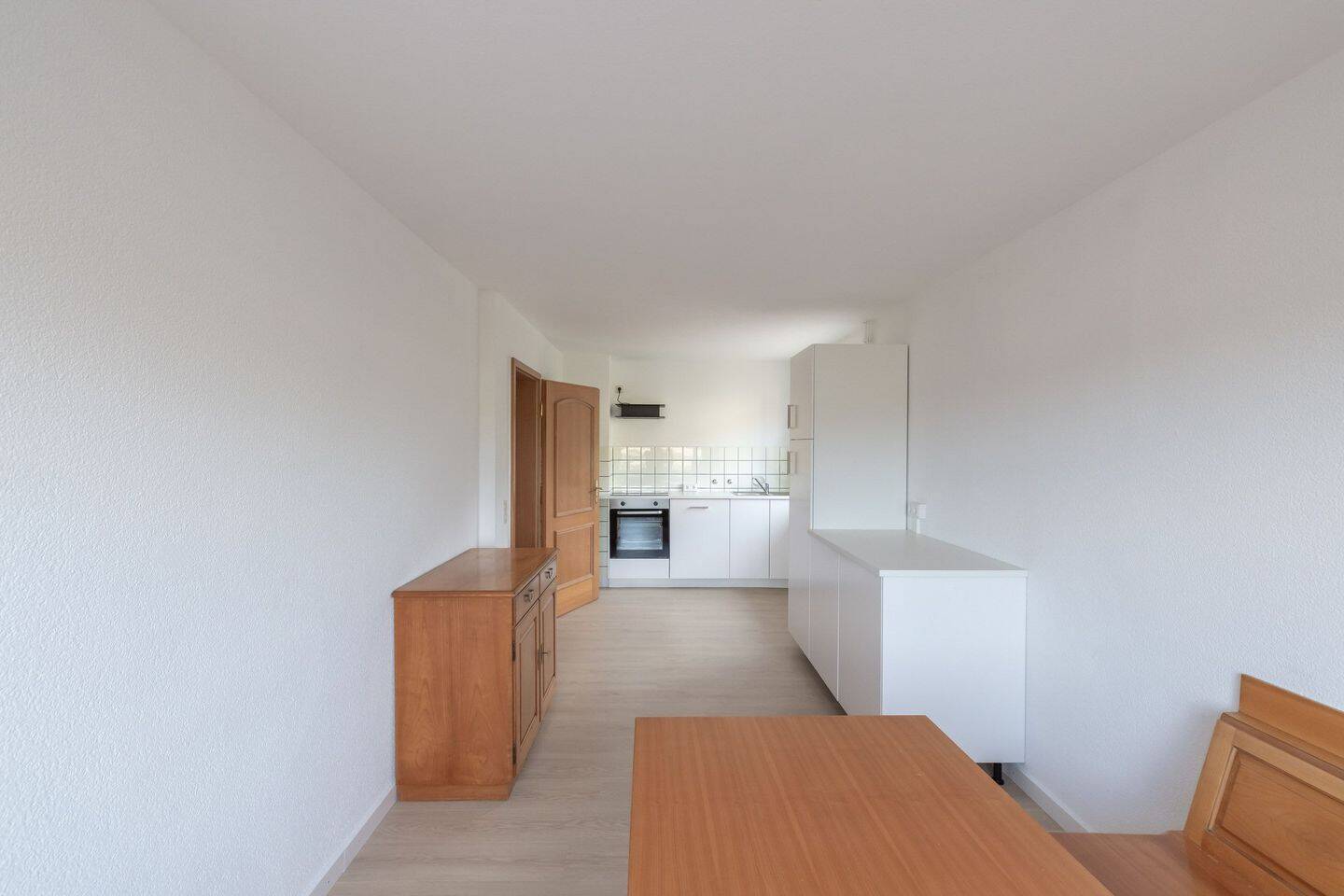 geräumige 3-Zimmer-Wohnung mit grosszügiger Terrasse & Bergblick, 79809 Weilheim