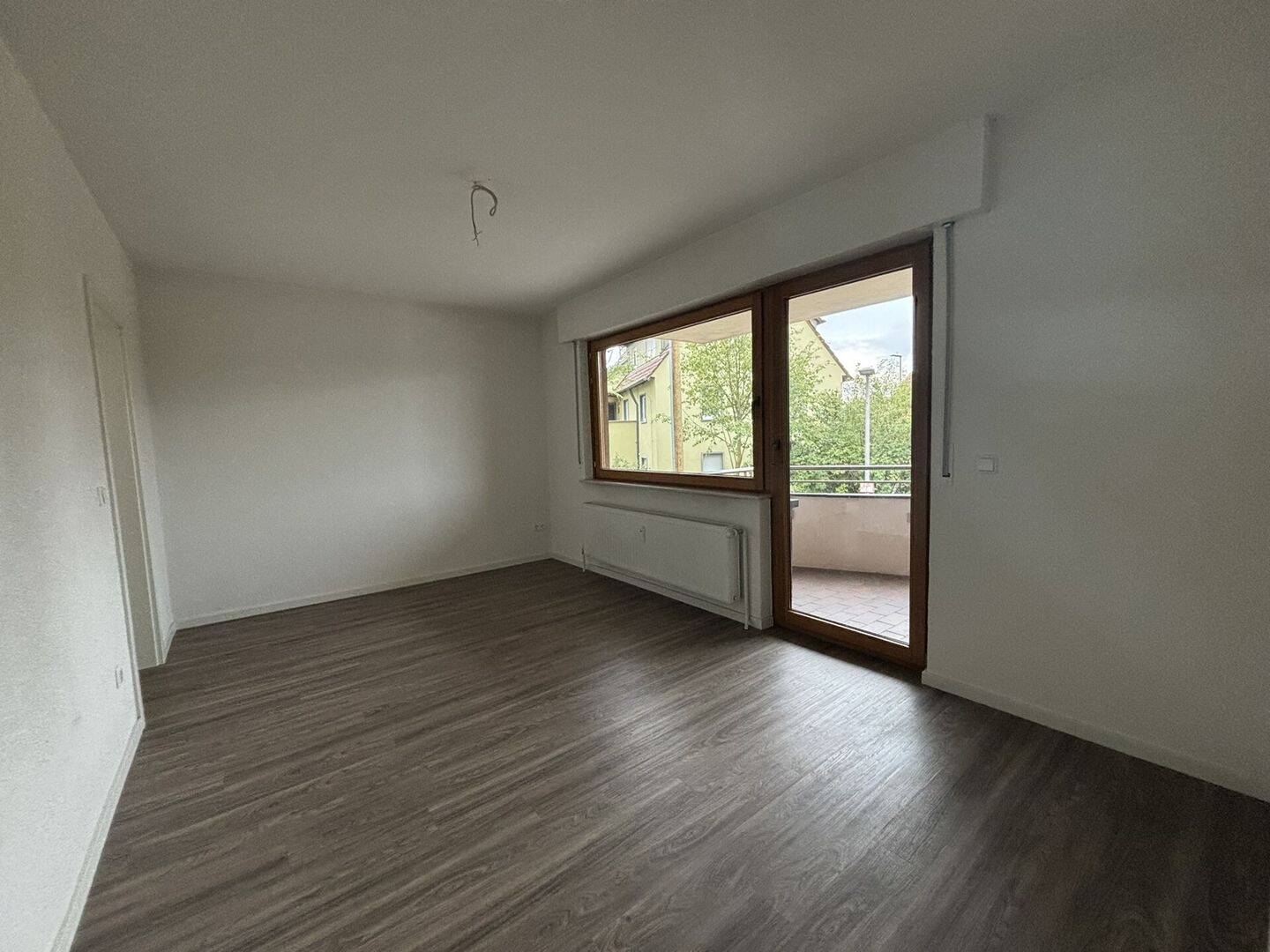 Schöne 3-Zimmer Wohnung mit Balkon, 74385 Pleidelsheim