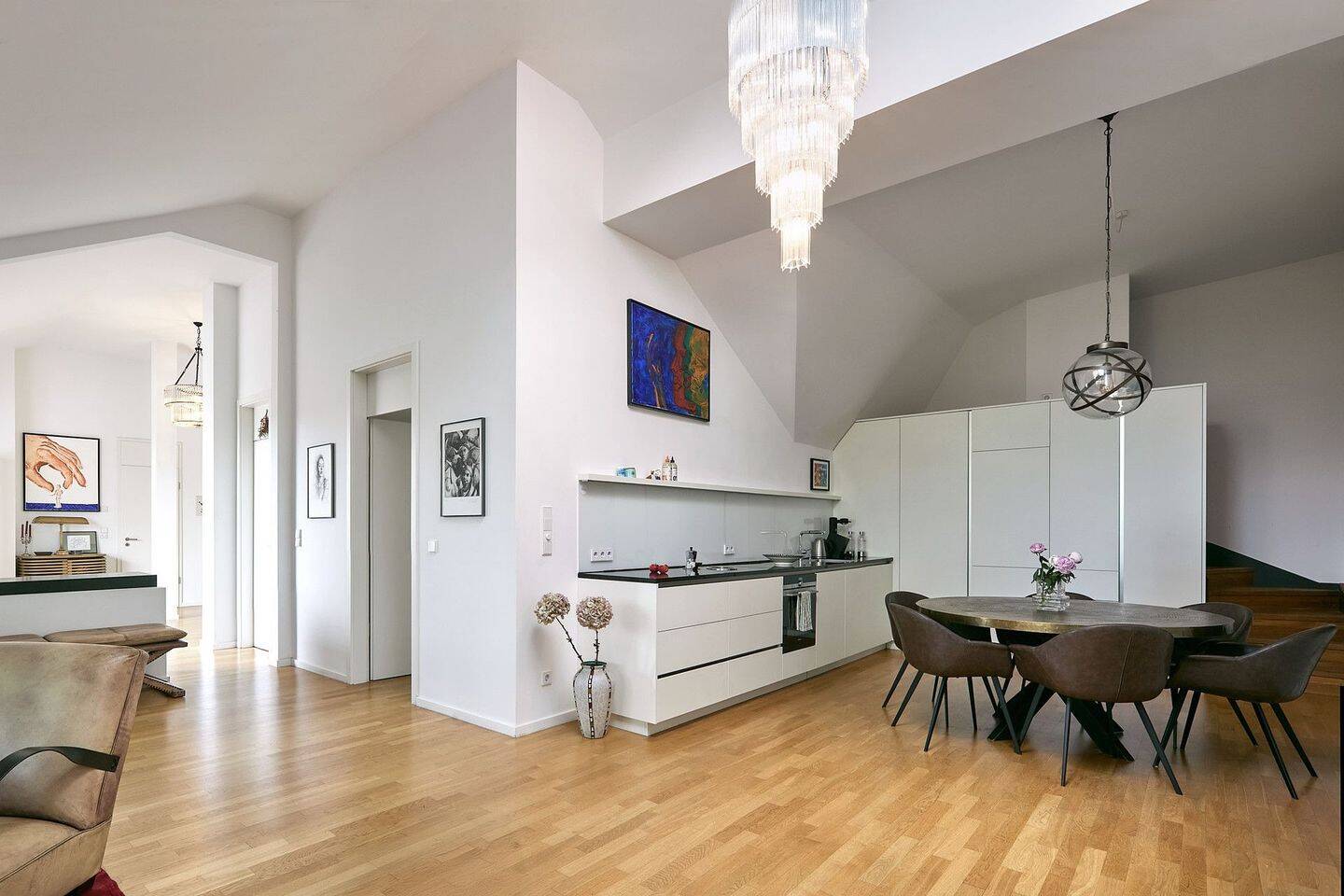 Dachgeschoss mit Weitblick * Terrasse * Einbauküche * Aufzug * Schönhauser Allee, 10435 Berlin (Mitte Prenzlauer Berg)