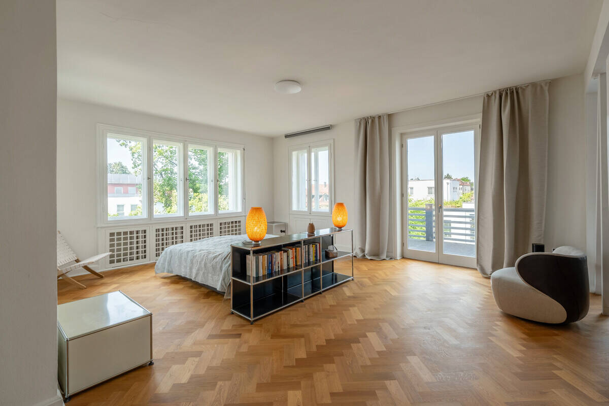 Juwel mit Licht, Raum & Geschichte – Wohnen in einer echten Architektur-Ikone, 91126 Schwabach