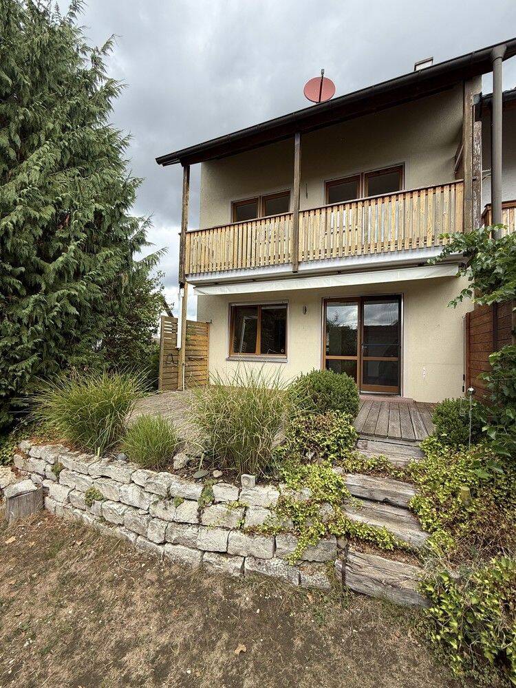 Reiheneckhaus mit Garage, Carport und Garten, 91781 Weißenburg i. Bay.